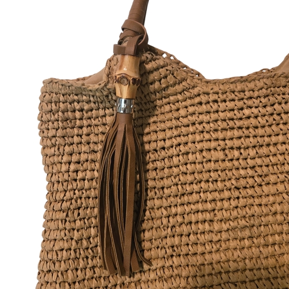 Tommy Bahama Woven Straw Tote Bag With Tassel - Picture 4 of 13